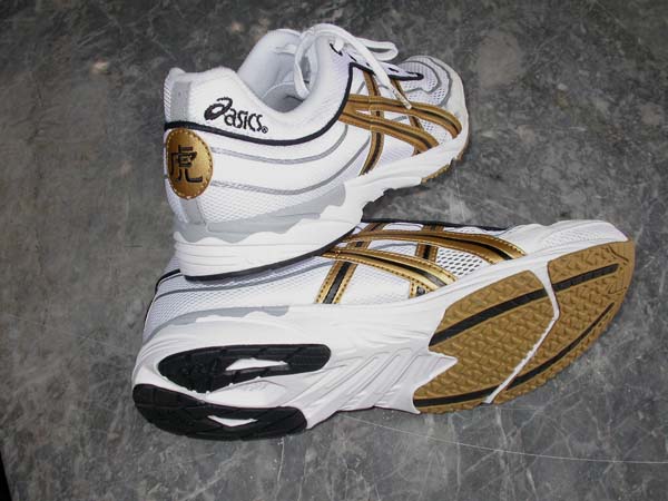 asics 2003